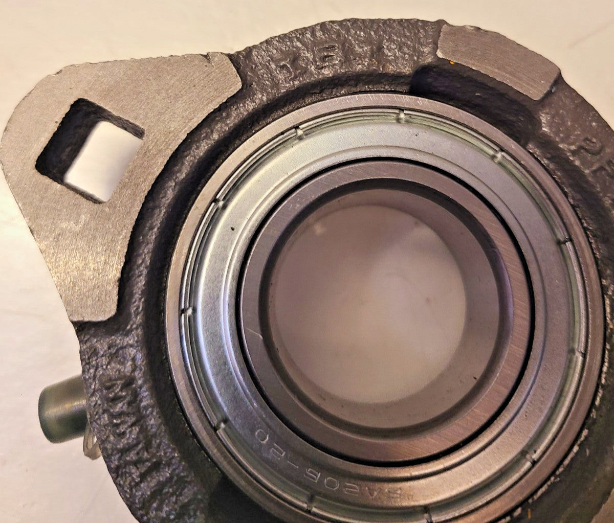 IBI PFTD 2-Bolt Flange Bearing 1-1/4" | 206 | SA206-20