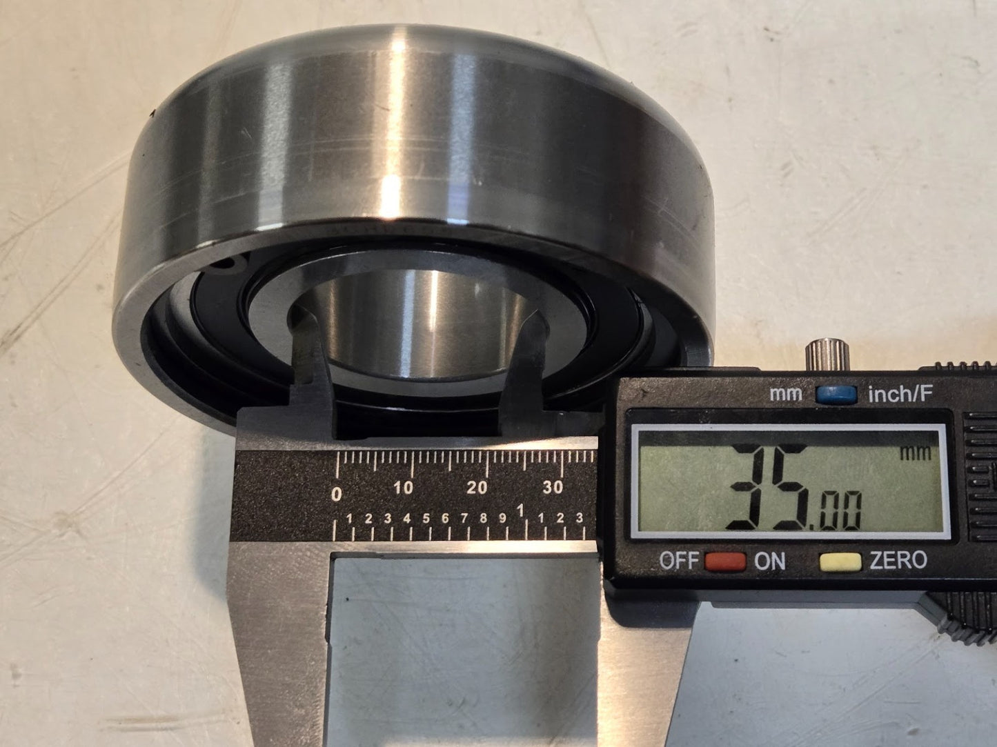 2 Quantity of CCVI Mast Guide Bearings MGV 207 2RS X3-2AL | BCH0655 (2 Qty)