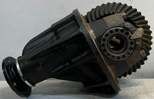 Differential Case Assembly Carrier Heavy Duty Rear Axle Replacement 43 Tooth