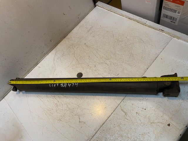 Automotive Driveshaft Cylinder 11079A474 | 11074A474 | 11075A474 | 35-1/2" Long