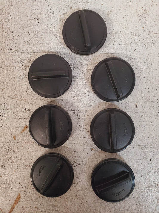 7 Qty Oil Filler Caps 2.5"x2.5"x0.3" (7 Qty)