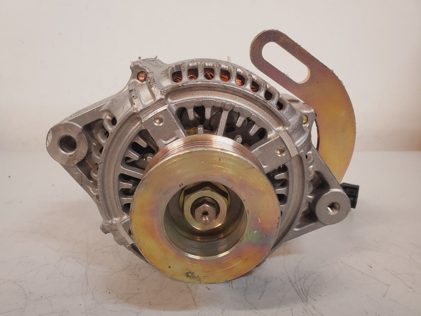 Power Alternator with Bracket 042704 | 458B | 175A | SIGL