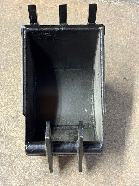 Central Hydraulics 3 Tooth Trencher Bucket Two-point Connection | 97102