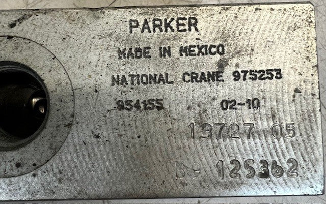 Parker Hannifin Solenoid Hydraulic Valve 13727-05 | B9 125362 | 975253