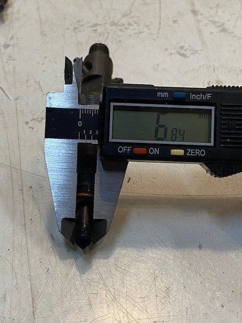 4 Quantity of Delphi 2645K011 Fuel Injectors 5-1/4" Long 12mm Thread (4 Qty)