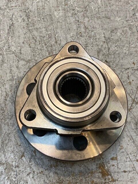 Front Wheel Hub Bearing HB615009 | P083032