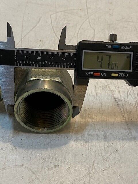 Ingersoll Rand Elbow 95286530 | 38mm ID 27mm Nose 41mm Thread