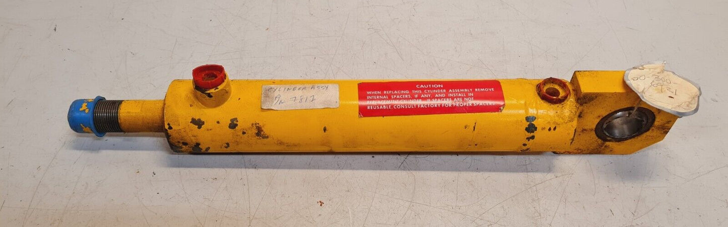 Landoll Steering Cylinder P/N 7812 | 00-300-6921