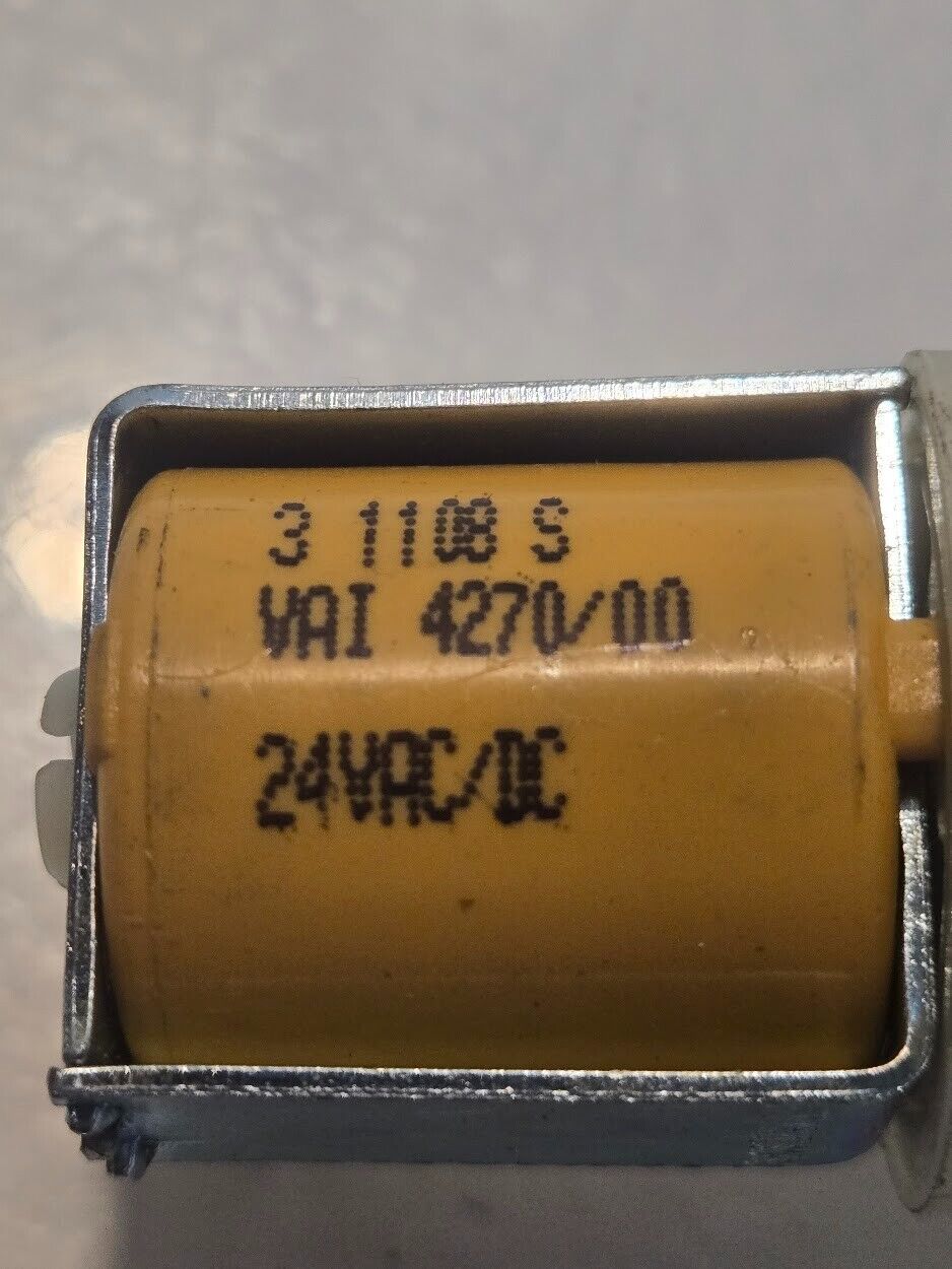 Invensys 3 1108 S Solenoid Valve | VAI 4270/00 | 24VAC/DC | 1/2" MPT | .2-10 Bar