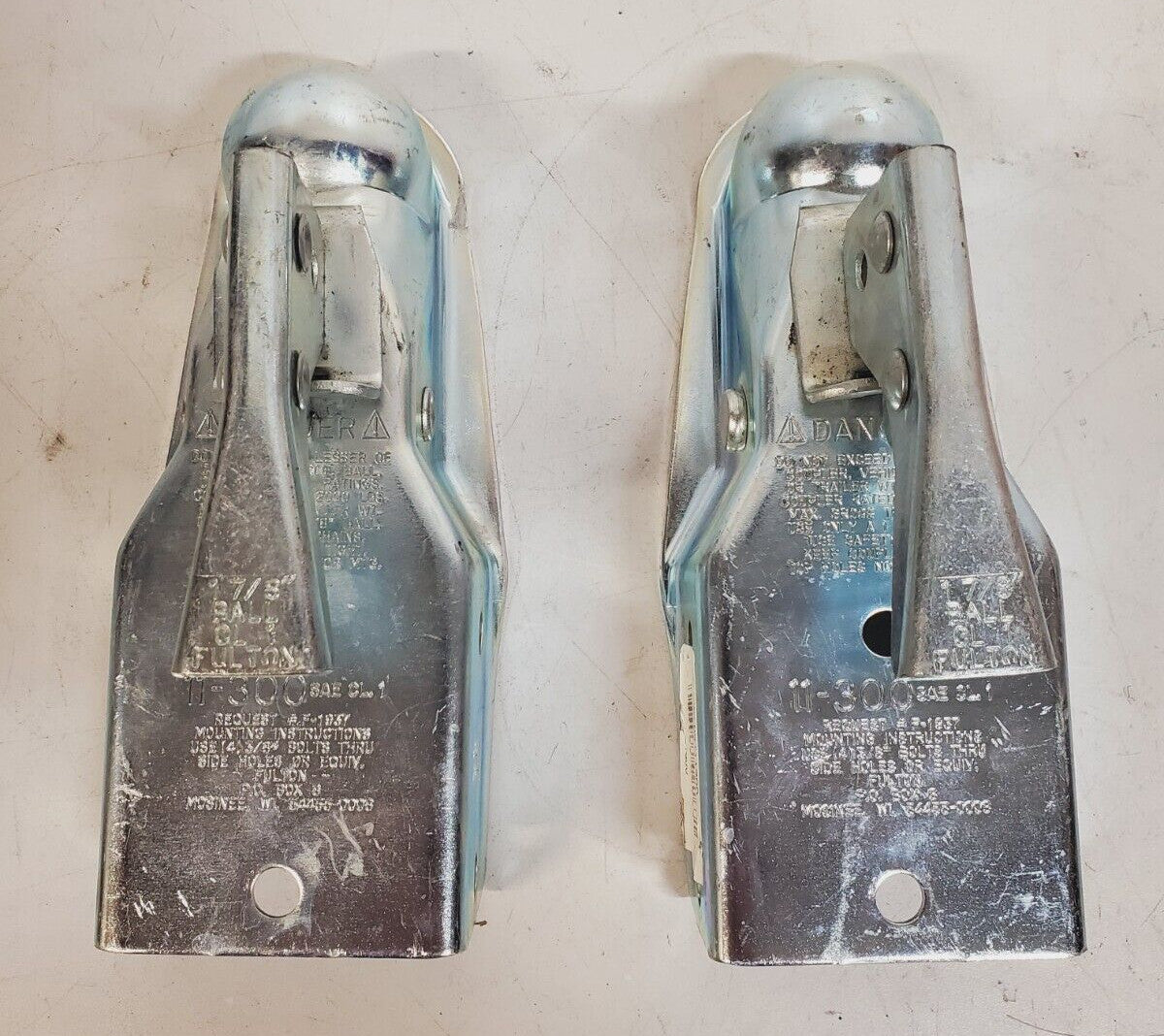 2 Quantity of Fulton Trailer Couplers 11-300 Class I Gross Loads 2000Lb (2 Qty)