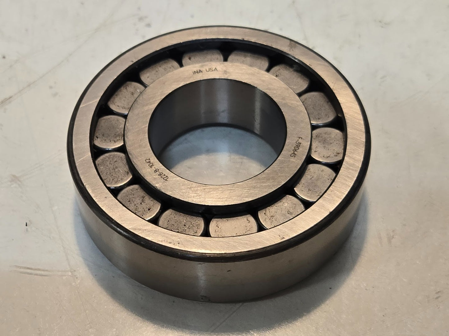 INA Cylindrical Roller Bearing 1228-B-1042 | F-390645 | 90 mm OD x 40 mm Bore