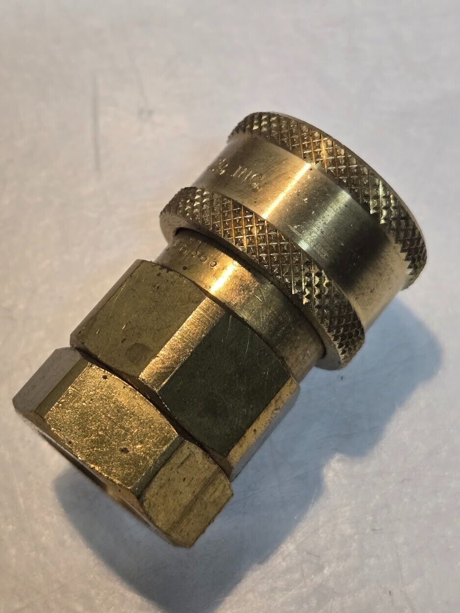 Snap-Tite BVHC-6 3/8" Quick Connect Coupling A021-2 3/8" FNPT 3/8" Quick Connect