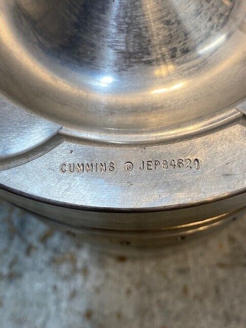 Cummins Piston 3095702 | JEP84621 | 5-1/4" Dia 6-1/4" Tall