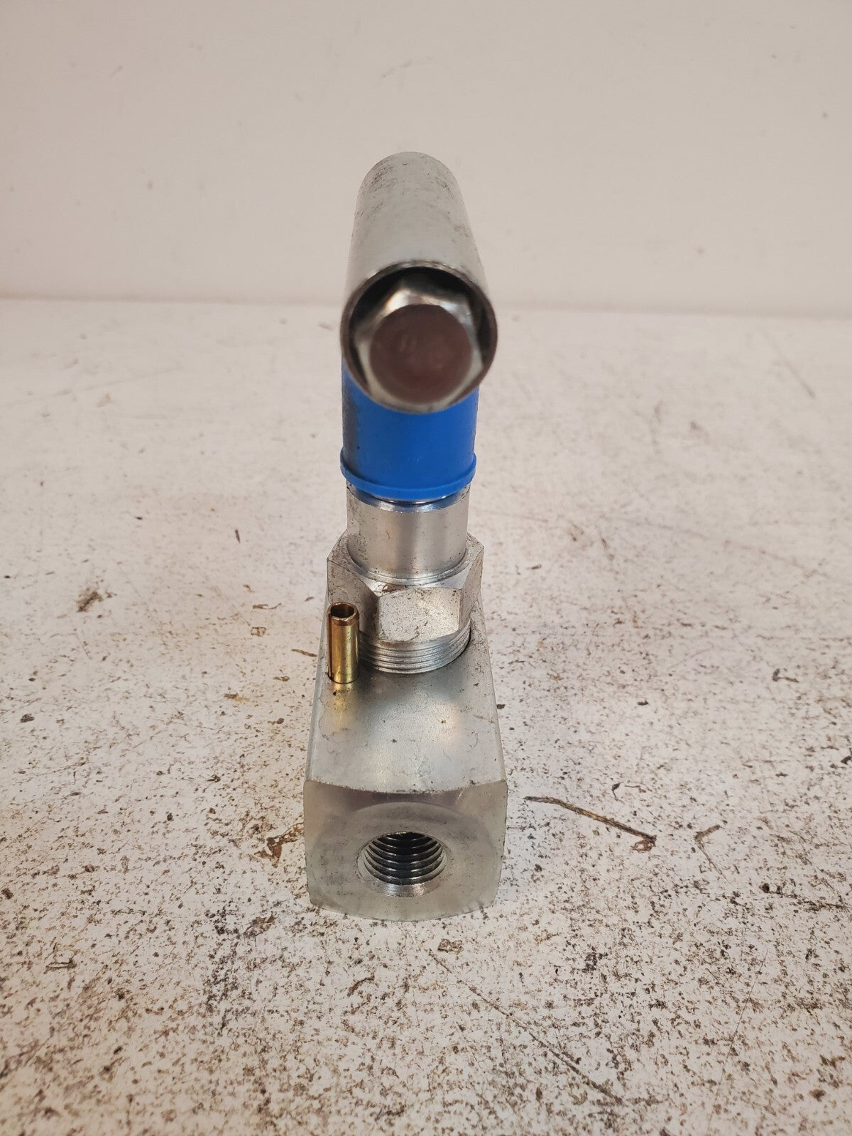 KF Industries Needle Valve 1/4" 25-145 | 6000 PSI