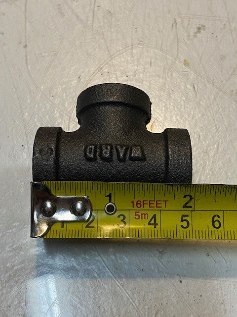 8 Quantity of Dyna Systems 41821003 Ward Black Malleable Pipe Tees 3/8" (8 Qty)