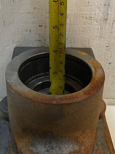 Lynch MB-1685-3 Reversing Gearbox Half Case Aerator Gear