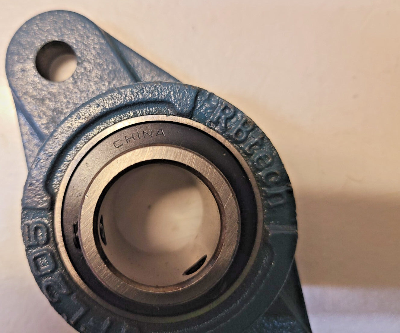 RB Tech 2-Bolt Flange Bearing UCFL205-16-SP | UC205-16 | FL205