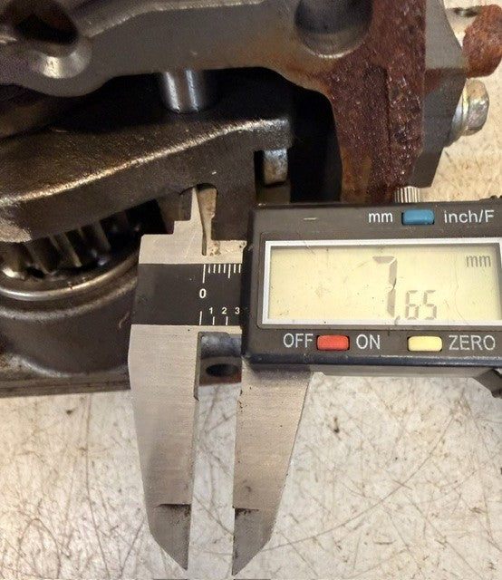 Power Take-Off Unit Gearbox Mechanical Power Transfer Assembly Vechicle Part