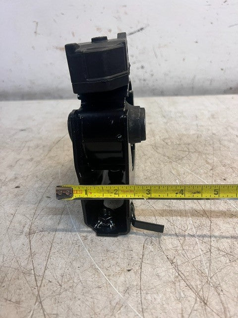 Toyota Front Engine Mounting Insulator 12361-0D110 Engine Support Mount