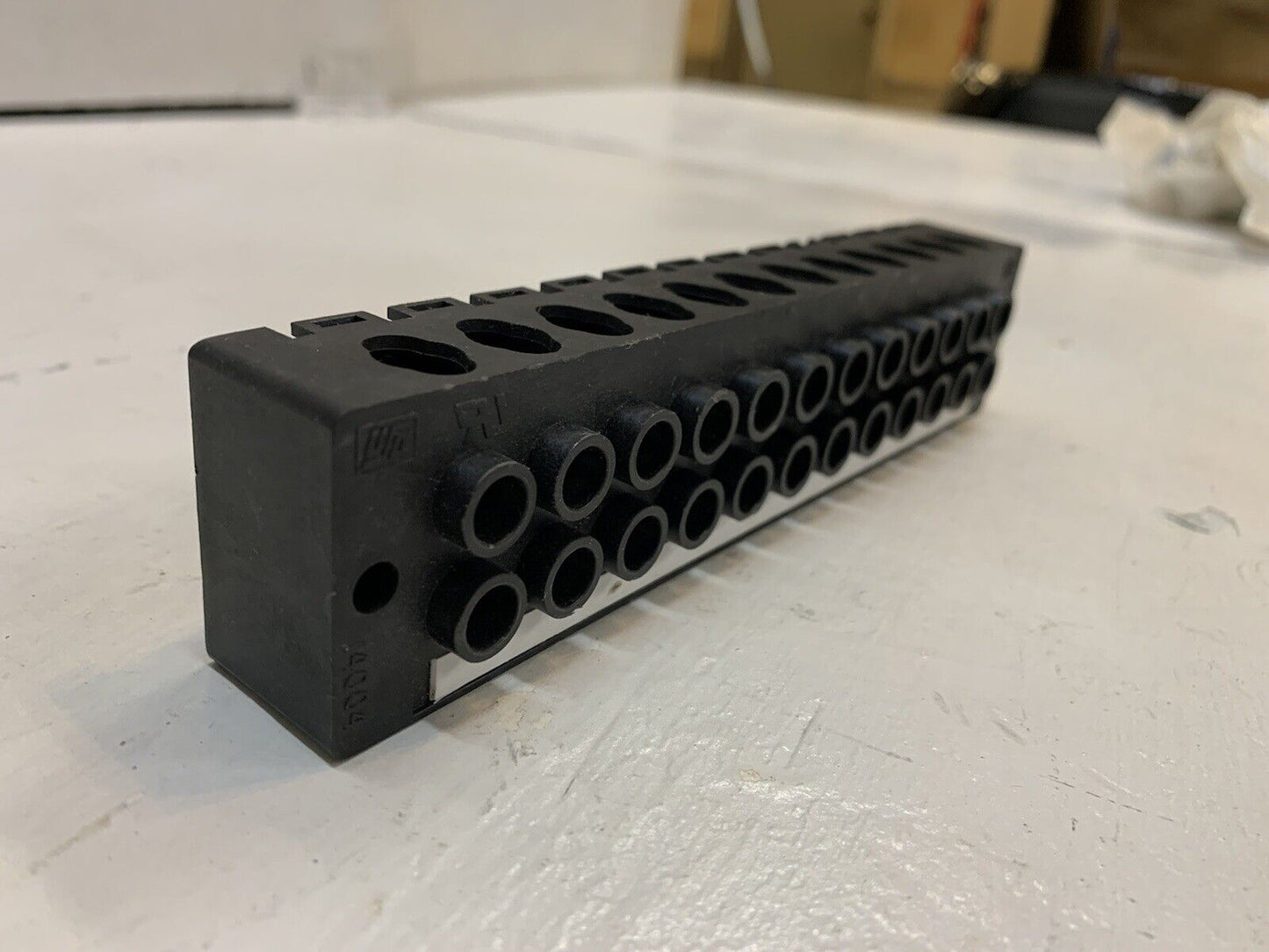 Bussmann 14004-12A Connector Block | 90a-600v | 12 Block