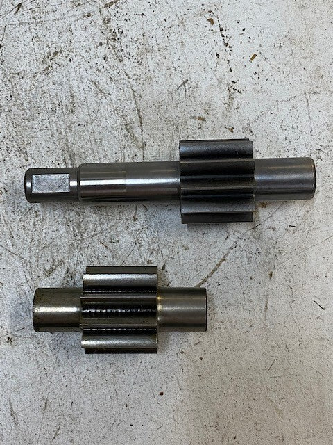 Commercial Shearing 3040-01-102-7577 Shaft & Gear Assembly DLA700-81-M-J548