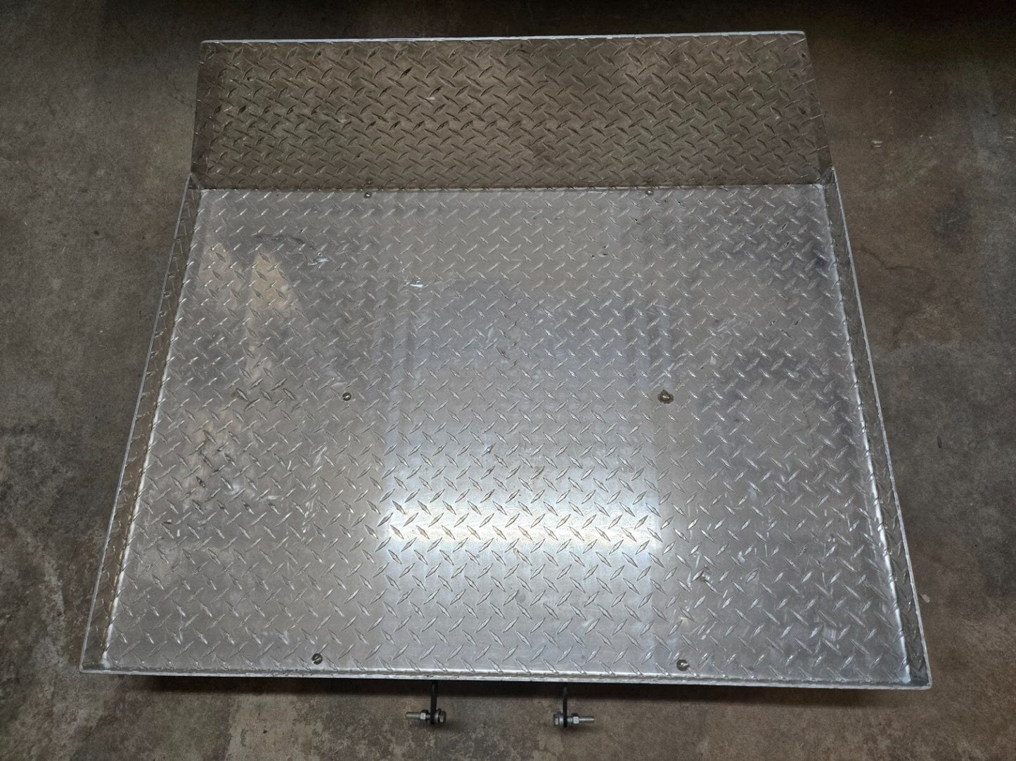 Diamond Plate Golf Cart Bed | 44" x 32" Bed | 8mm Mounting Holes | 3/8" Bolts