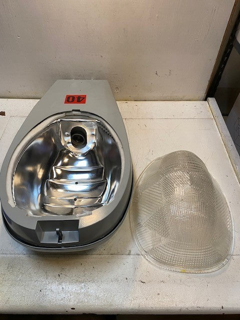CHM Lighting 125/126 Series Horizontal Luminaire Street Lamp