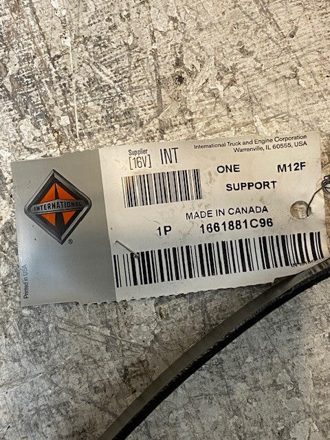 International 1661881C96 SUPPORT, MUFFLER