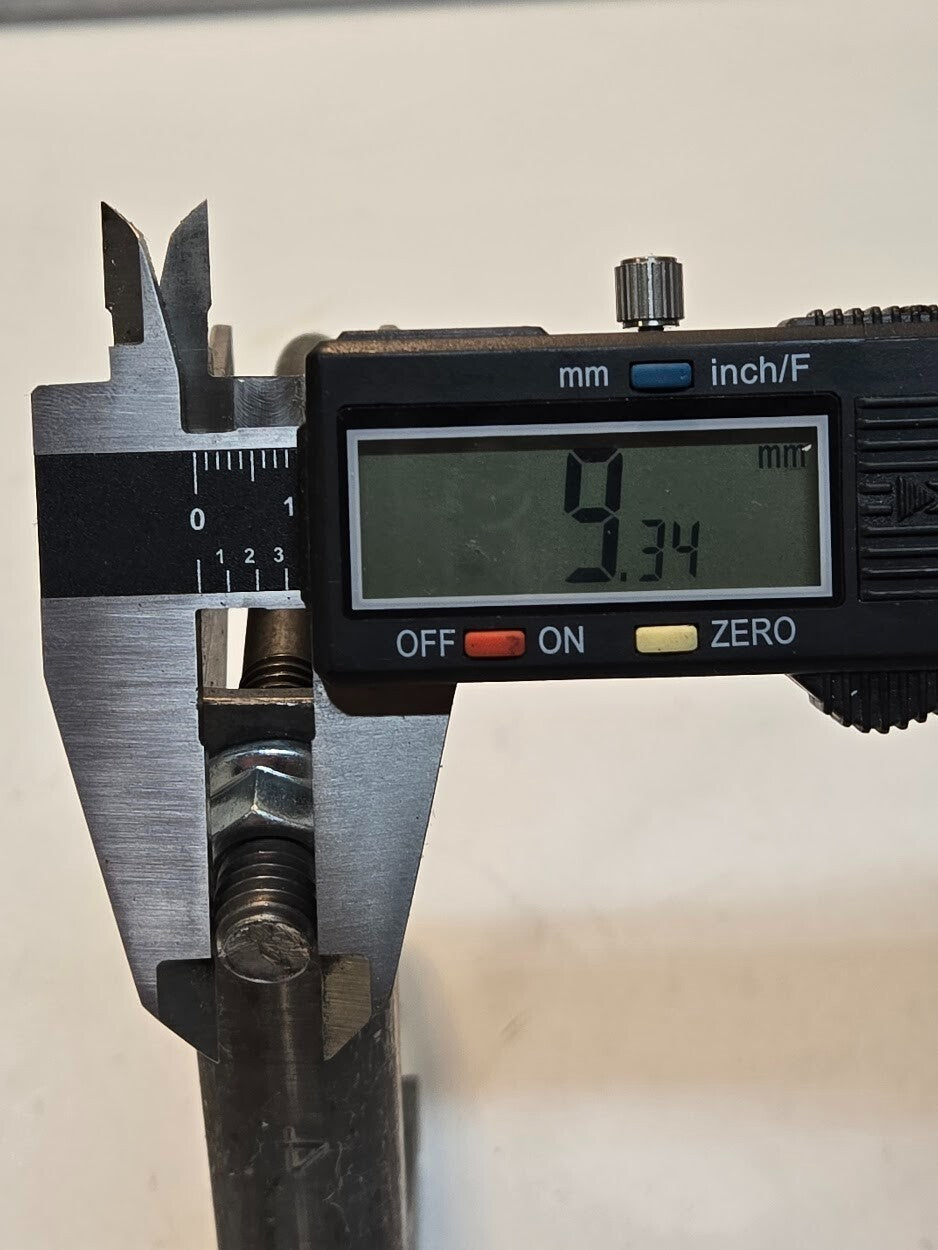 6 Quantity of 4" Exhaust Clamps 3/8" Threaded Ends 0.9lbs Each (6 Quantity)