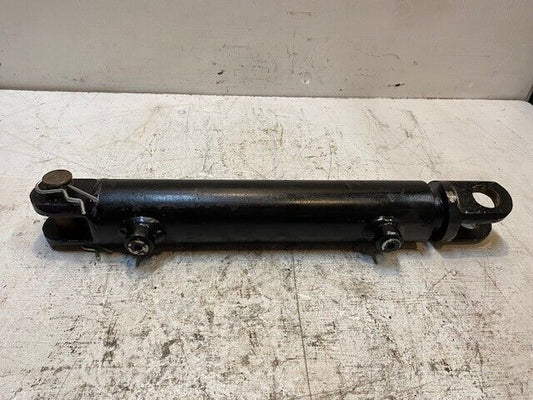 Hydraulic Cylinder A0DD 18" Long 64mm OD 25mm Bore