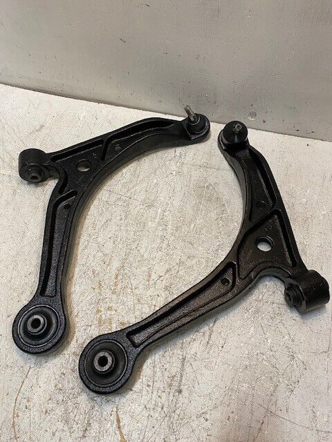 Pair of 2 Front Lower R & L Control Arms w/ Ball Joint K620326 / K620325