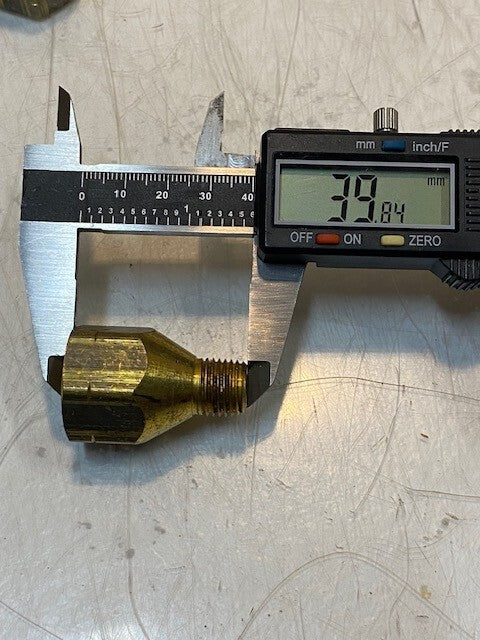 25 Quantity of Brass Air Hose Reducer Pipe Adapters 40mm H 13mm Thread (25 Qty)