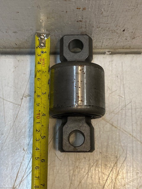 Tenneco 839310 Torque Rod Bushing for International 4500-4900 Series Medium Duty