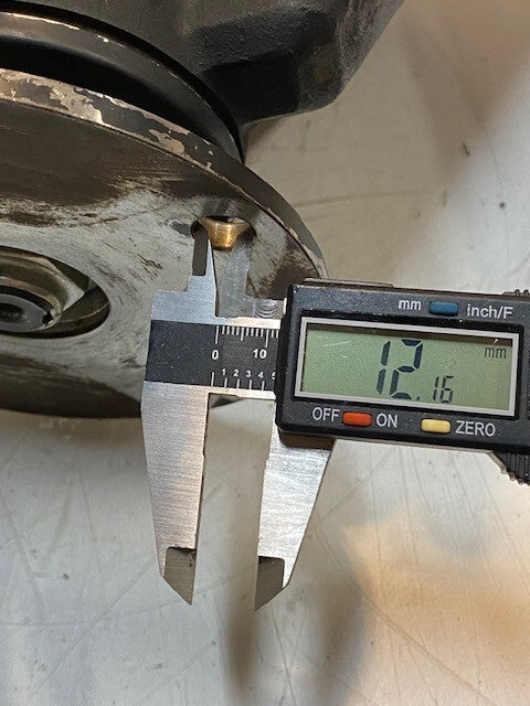 Rear Differential 12-Bolt 0H81 | D0831 B | 10.10.14 | A 261 | 33 | 33101014A261W