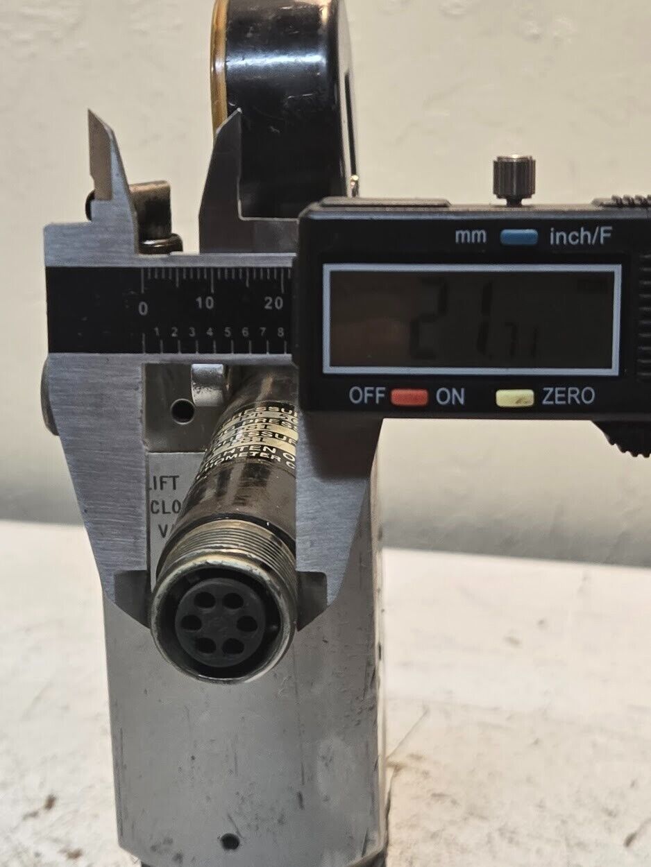 Echometer Compact Gas Tool 1500 Psi and Pressure Transducer PT 5055 See Pictures