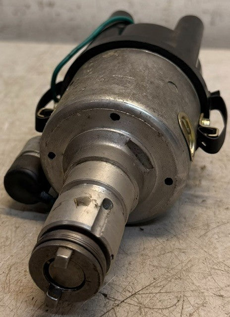 Bosch Centrifugal Advance Ignition Distributor 0-231-178-009 Engine Assembly