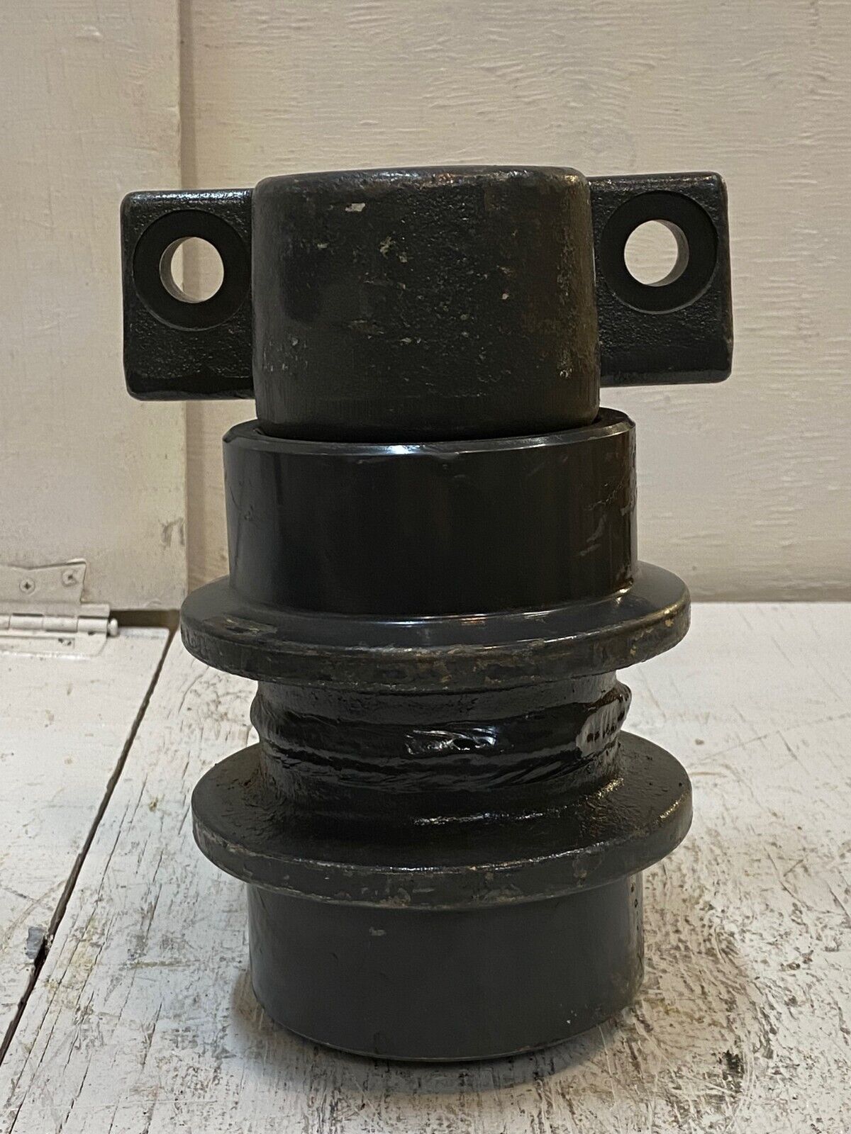 Upper Roller Carrier for Daewoo Excavator  DH130