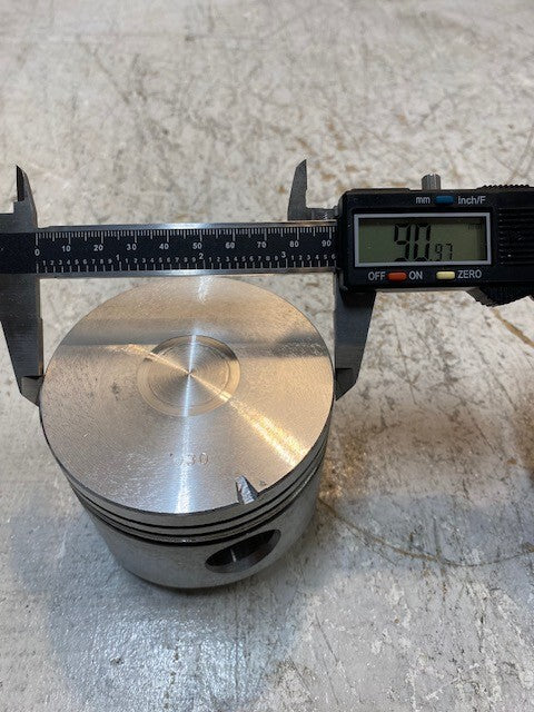 4 Quantity of Badger Pistons P725-030 Min Bore Size 3.6048" (4 Quantity)