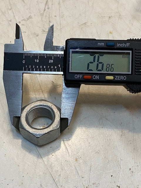 7 Qty of New Holland Hex Wheel Nuts 12164221 | 27mm OD 16mm Thread 14mm W -7 Qty