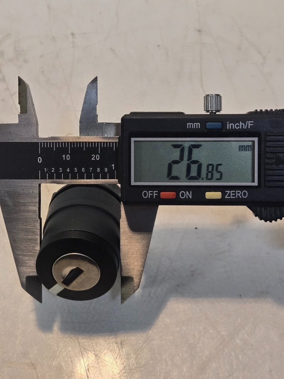 Telemecanique ZB5AG1 3-Position Spring Return Key Selector | 2 Keys | 0804