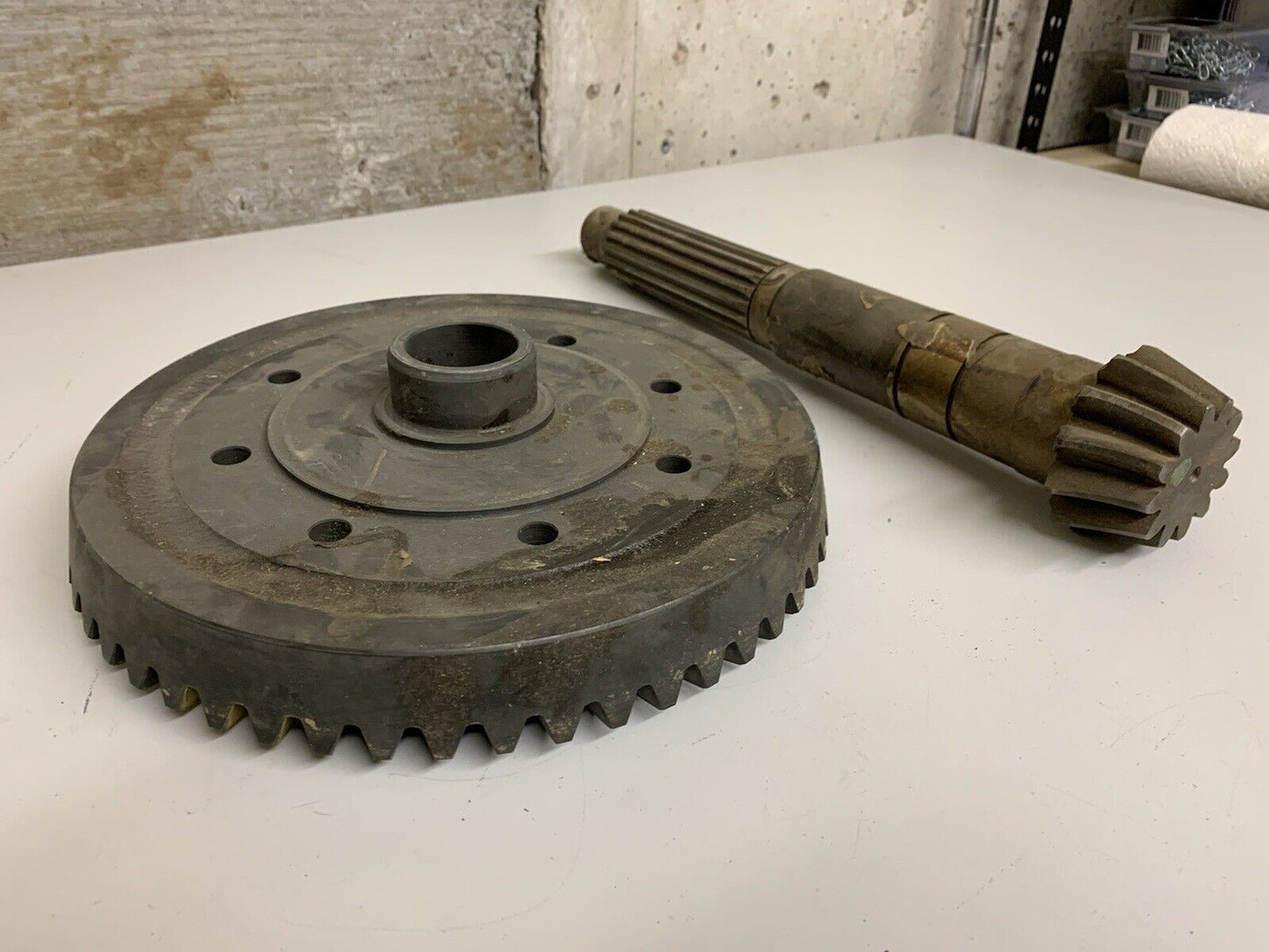 1828C 4404 Flywheel 53 Teeth and Pinion Gear 12 Teeth