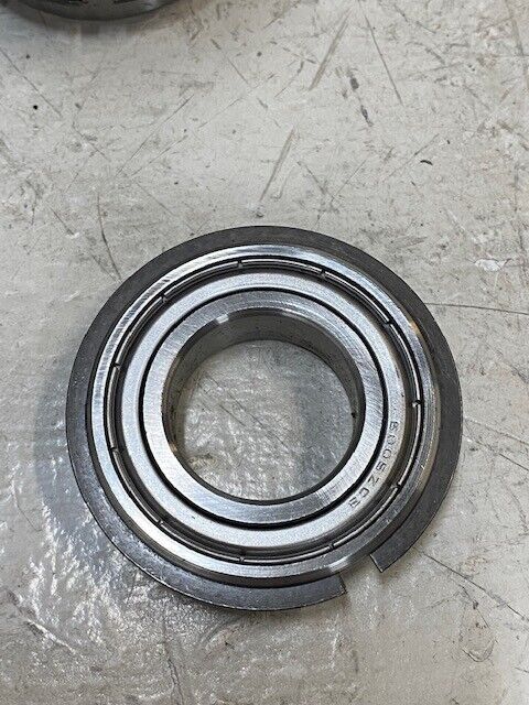 9 Qty of 6005ZC3 12x25x47mm Single Row Ball Bearings (9 Quantity)