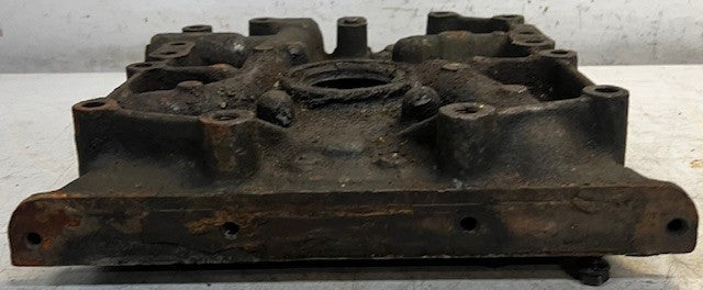 Engine Oil Pump Housing Cover 5127964M For Diesel Engines Heavy Duty Replacement