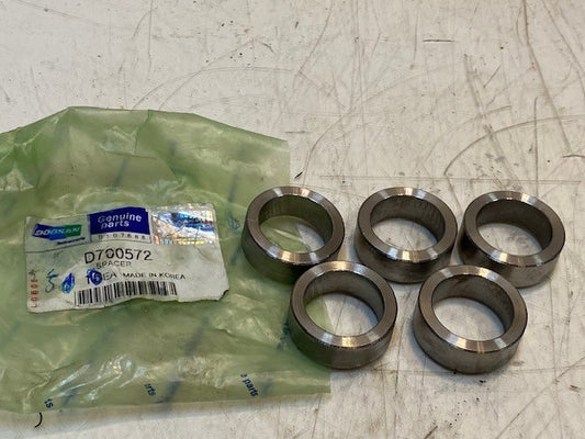 5 Quantity of Doosan D700572 Spacers 41mm OD 30mm Bore 15mm Wide (5 Quantity)