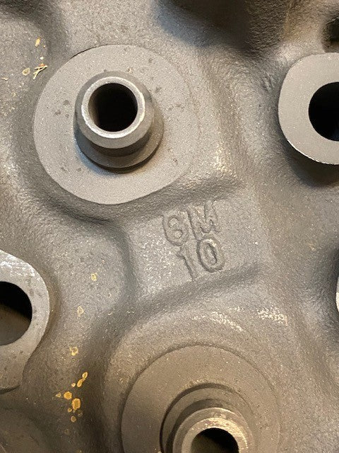 Cylinder Head Center 14077162 | C130 | 6M10 | 20-5/16" Long 8-1/4" Wide