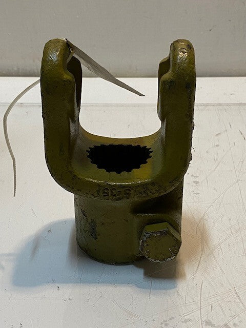 Weasler W/S2400 Yoke 807-7620 | 1-3/4 x 20 Clamp 5-35 44mm Bore 20-Spline