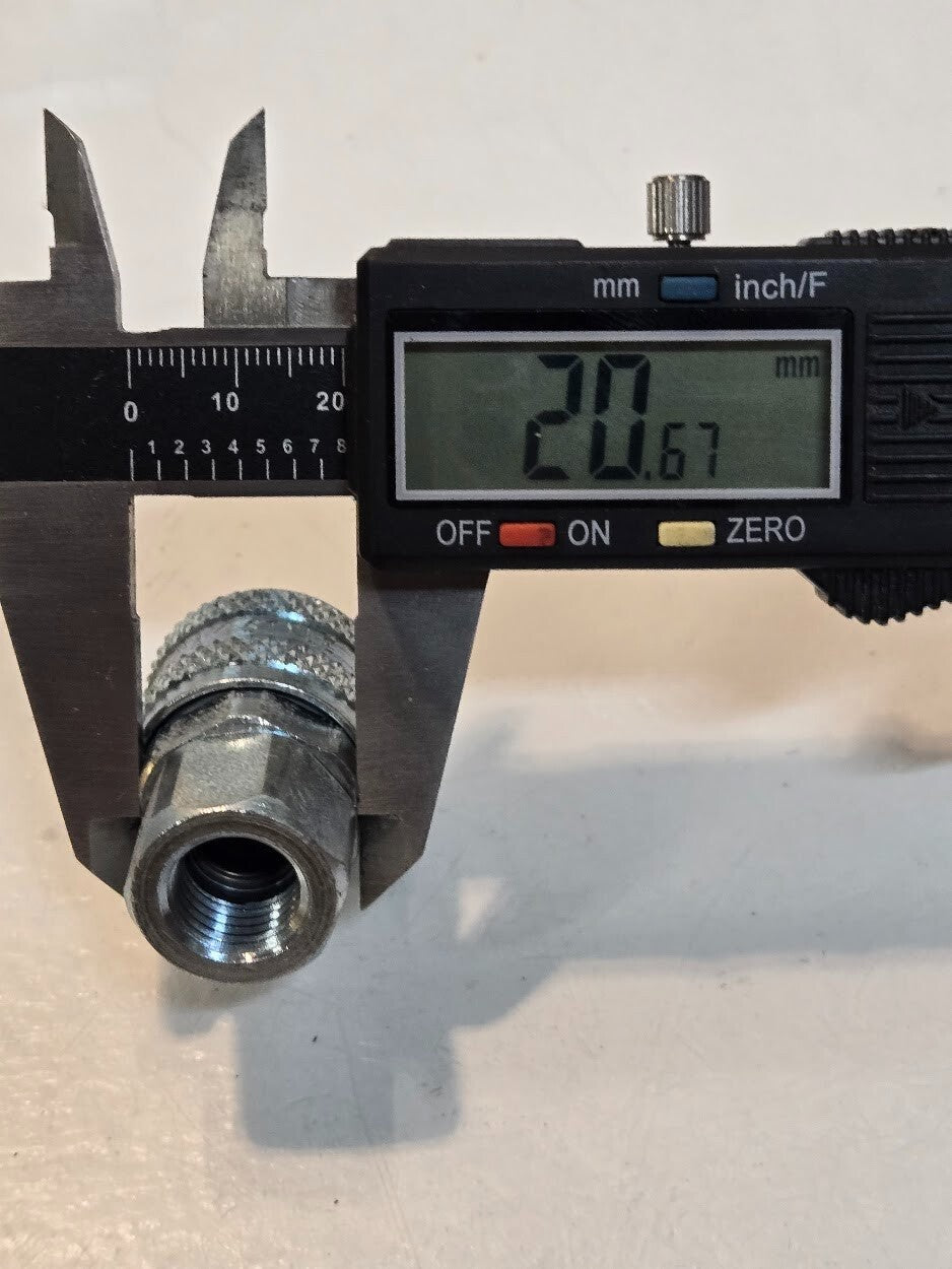 21 Quantity of 1/4" Milton Kwik Change A Style Couplings 1/4" FNPT (21 Quantity)