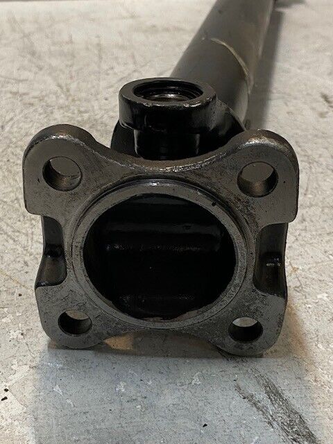 Detroit Axle DR-8 13728 | 20190123 Front Drive Shaft