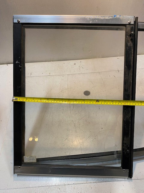 Boat Windshield Section Model 1800X | 23" H 20" D 41" L