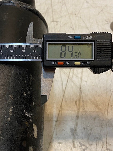 Hydraulic Cylinder 20" Long 85mm OD 22mm Bore 16mm Hole 20mm Hole